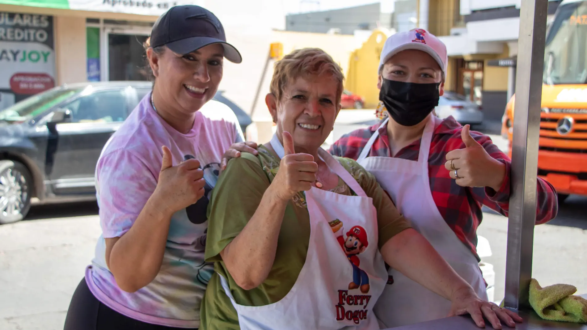 Mujeres trabajando 6